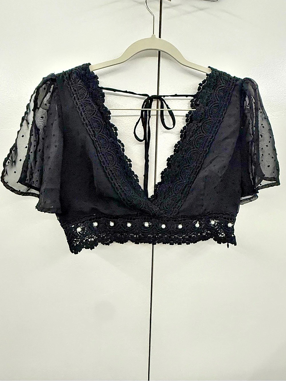Forever 21 Black Lace Swiss Dot Crop Top M